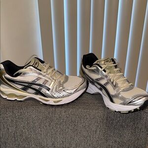 ASICS Gel Kayano14